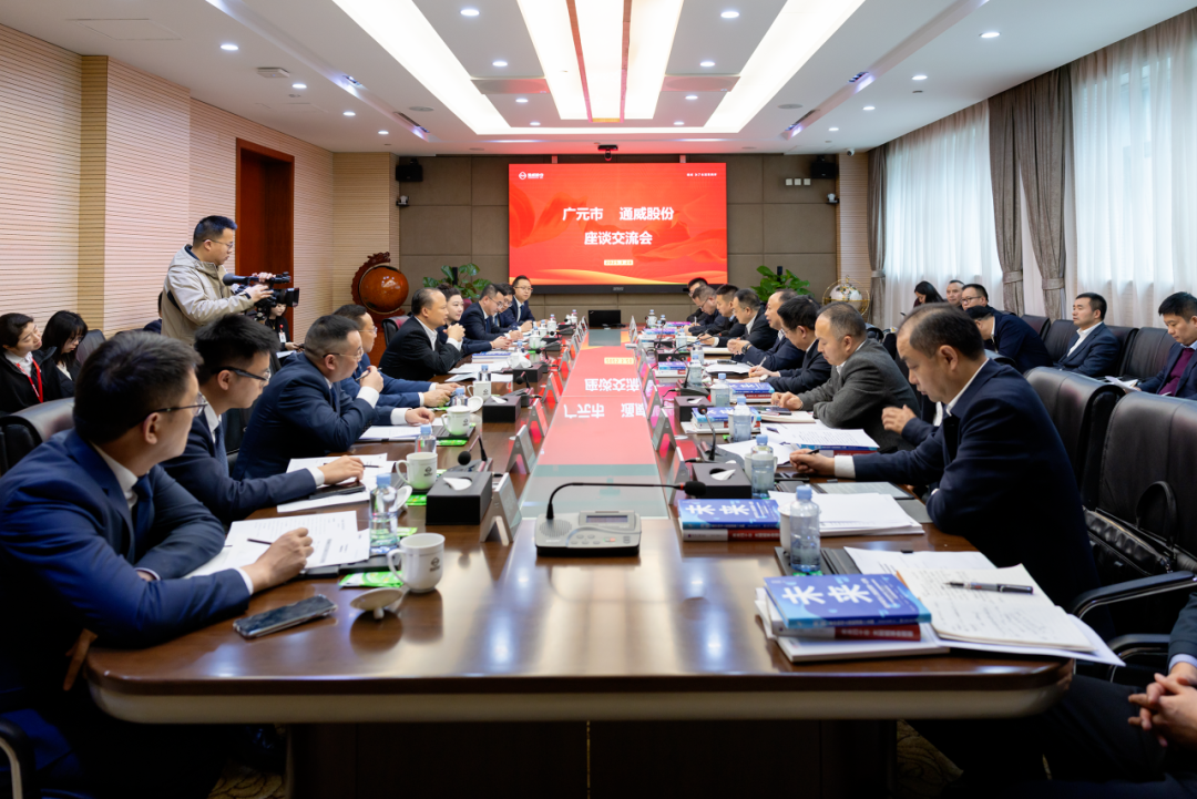 e746c3cf9826444a865bba3800d25cea.png e746c3cf9826444a865bba3800d25cea.png